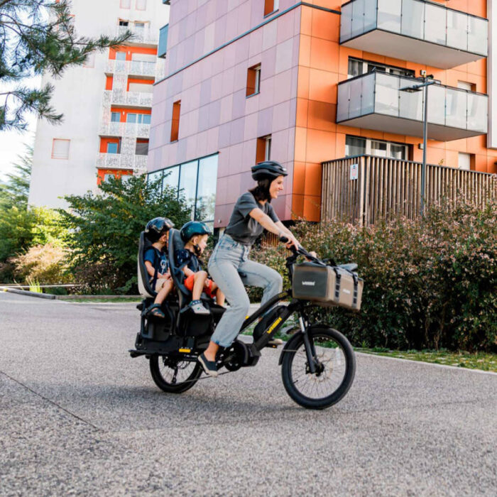 velo-cargo-electrique-yuba-fastrack-rentree-cyclablen