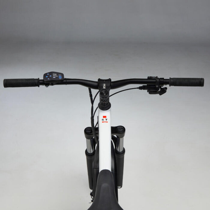 velo-vtt-electrique-semi-rigide-275-e-st-100-blanc-rouge (6)